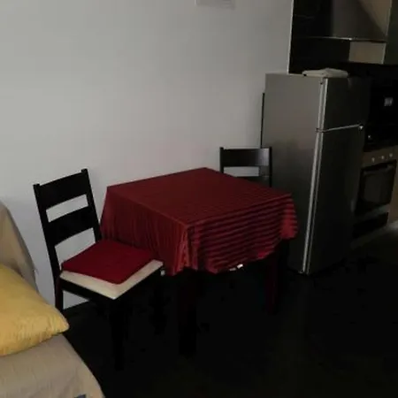 Ferienhaus In Crikvenica 4 Daire Poreč
